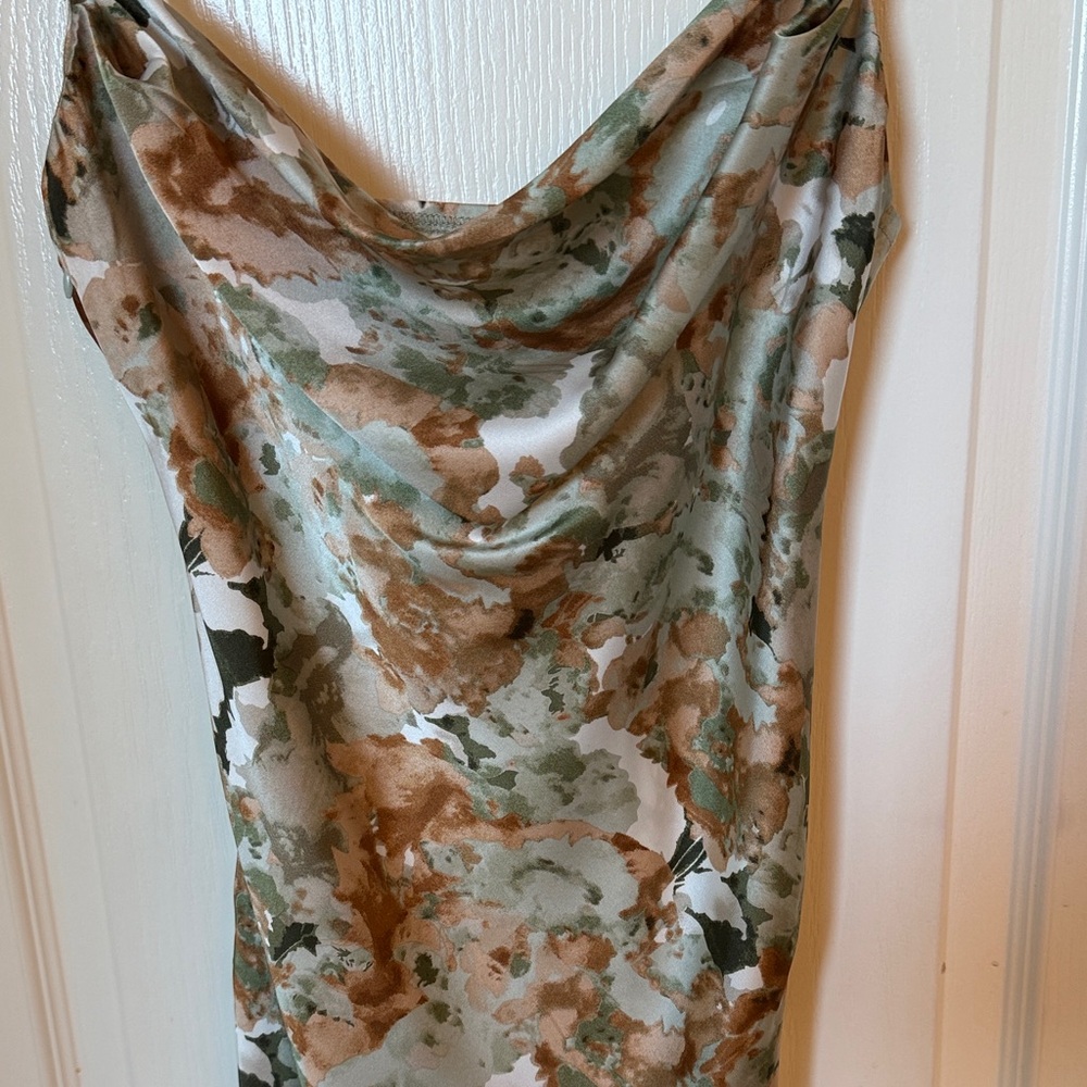 NWT_Multicolor Women's Cowl Neck Slip Dress